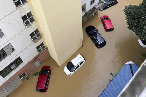 Ô tô ngâm trong nước sẽ bị hỏng hoàn toàn?