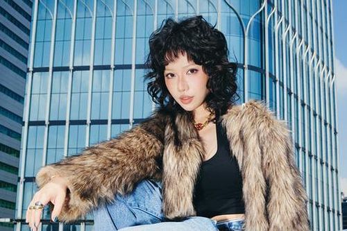 Phùng Khánh Linh trở lại với hình ảnh lạ lẫm sau 2 năm 'ở ẩn'
