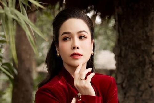 Nguồn gốc số tiền 1.3 tỷ Nhật Kim Anh vừa hỗ trợ bà con vùng lũ