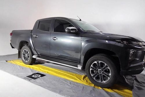 Nhiều chủ xe tìm mua túi chống ngập nước cho ô tô