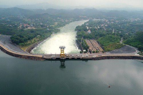 Mực nước hồ thủy điện Thác Bà ra sao?