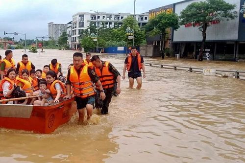 Ngành dự trữ nhà nước ứng trực 24/24 giờ xuất cấp gạo, vật tư ứng phó cơn bão số 3