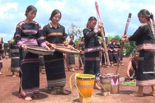 Đảng bộ huyện Chư Prông: Dấu ấn 70 năm
