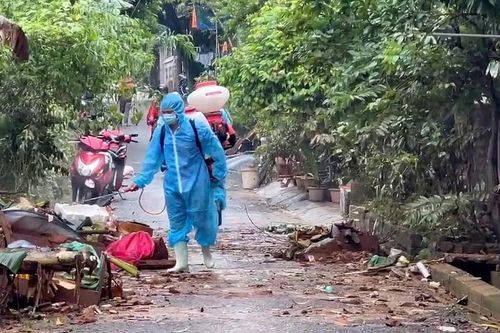Bảo Thắng: Triển khai khử khuẩn vệ sinh môi trường, tuyên truyền phòng, chống dịch bệnh