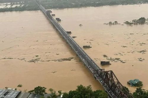 Lũ trên sông Hồng tại Hà Nội có khả năng đạt đỉnh vào trưa ngày 11/9