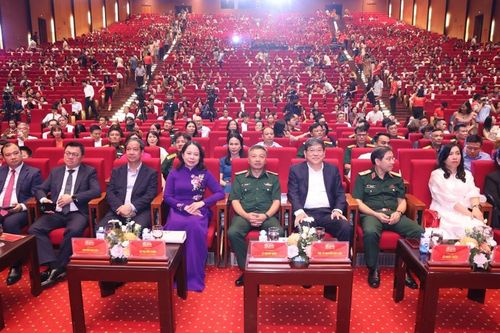 Đạo diễn Mai Thanh Tùng: Dồn hết tâm huyết cho 'Vinh quang thầm lặng 2024'