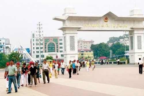 Nối lại hoạt động giao thương giữa Cửa khẩu quốc tế Lào Cai và Hà Khẩu (Trung Quốc)