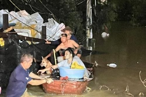 Hà Nội nhanh chóng, kịp thời ứng phó, khắc phục mưa, lũ lớn