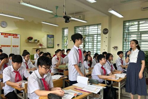 Quảng Ninh: Học sinh 12/13 địa phương trong tỉnh đã trở lại trường sau bão số 3