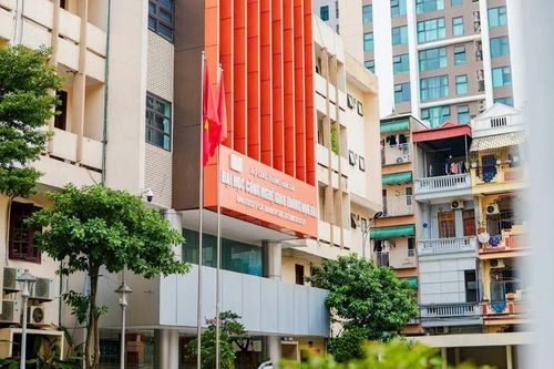 Trường Đại học Công nghệ GTVT tiếp nhận sinh viên ngoại trú tại các vùng có nguy cơ bị sạt lở, ngập lụt sơ tán về trường