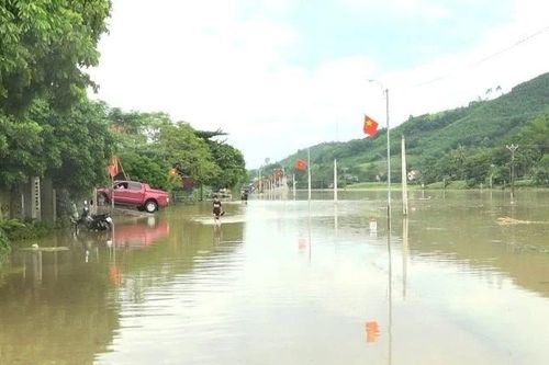 Thanh Hóa: Chủ động ứng phó khi lũ dâng cao, sạt lở đất diễn ra