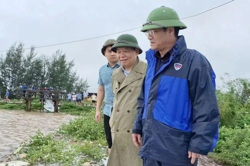 Nam Định: Lãnh đạo tỉnh kiểm tra công tác phòng, chống lũ tại huyện Trực Ninh và thành phố Nam Định