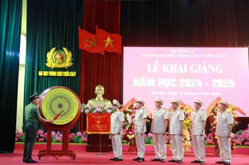 Xây dựng Trường Đại học PCCC thông minh, gắn với việc chuyển đổi số