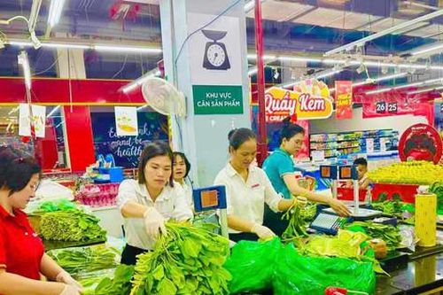 Hà Nội: Siêu thị bảo đảm nguồn hàng, người dân không nên tích trữ quá mức