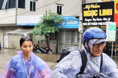 Vận hành bơm tiêu hạ thấp mực nước sông Nhuệ