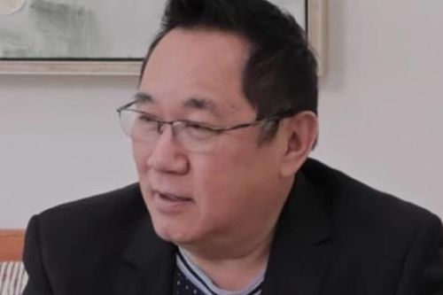 Thầy của Quang Lê: Thời trẻ đẹp như tài tử điện ảnh, về già bị chê 'xấu', nhận không ra