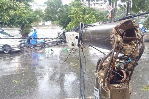 Tai nạn điện giật trong mùa mưa bão và cách sơ cứu đúng