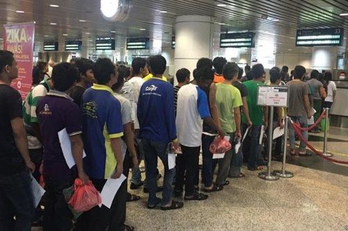 Lao động làm việc tại Malaysia không có giấy tờ hợp pháp được tạo điều kiện hồi hương