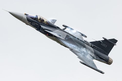 Thụy Điển muốn được 'tự do' cung cấp tiêm kích JAS 39 Gripen cho Ukraine