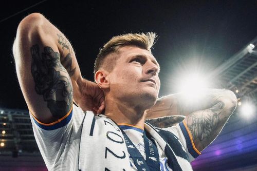 Fan Kpop kêu gọi 866 triệu đồng, FC Toni Kroos ủng hộ vùng bão lũ