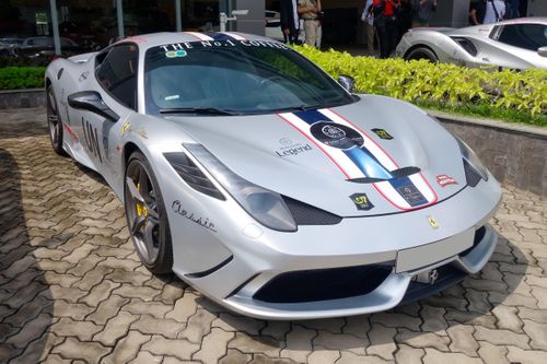 Dàn siêu xe của ông Đặng Lê Nguyên Vũ tập hợp trước Gumball 3000