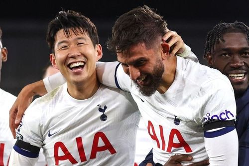 Tiền vệ Tottenham gặp họa vì chế nhạo Son Heung-min