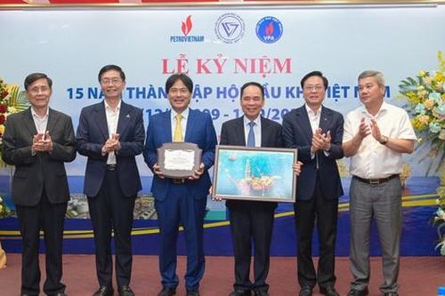 Hội Dầu khí Việt Nam: Hành trình 15 năm xây dựng và thúc đẩy sự phát triển ngành dầu khí