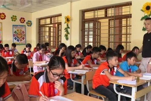 Lạng Sơn: Hơn 12.500 học sinh trở lại trường học sau bão số 3