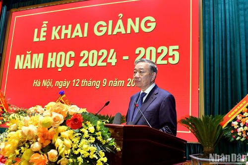 Huấn luyện - đào tạo xây dựng đội ngũ cán bộ hiện đại về tư duy, phương pháp làm việc