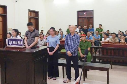 Mở tiệc ma túy trong quán karaoke nhóm 'con nghiện' cùng xộ khám