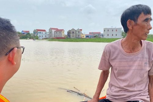 Tấm lòng của người miền Nam gửi người miền Bắc trắng tay trong lũ