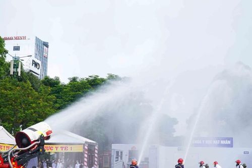 Cần Thơ diễn tập cháy bệnh viện, ứng phó sự cố bức xạ hạt nhân