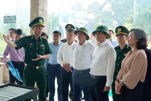 Đẩy mạnh công tác đối ngoại biên phòng và hợp tác biên giới