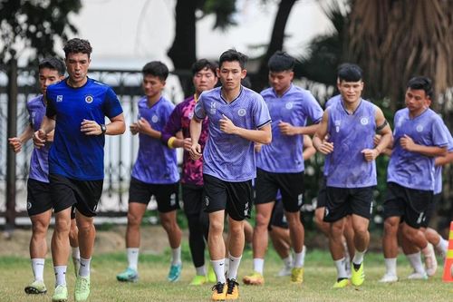 Mùa giải mới V-League 2024/25: Chờ đợi sức trẻ của CLB Hà Nội
