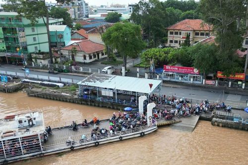 Di dời bến khách ngang sông An Bình – TP Vĩnh Long