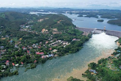 Thủy điện Thác Bà, những phút giây nín thở