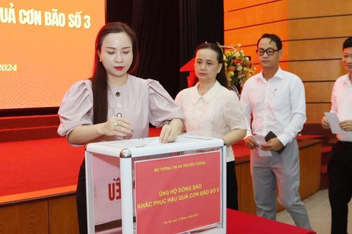 Toàn ngành TT&TT chung tay ủng hộ đồng bào khắc phục hậu quả bão Yagi