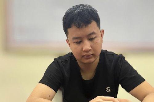 Công an Nghi Lộc vận động thành công đối tượng truy nã ra đầu thú