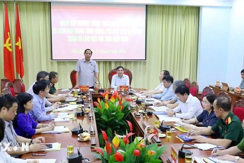 Phó Chủ tịch Quốc hội Trần Quang Phương làm việc tại tỉnh Điện Biên