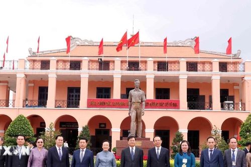 Hoạt động của Tổng Bí thư, Chủ tịch nước Lào tại Thành phố Hồ Chí Minh