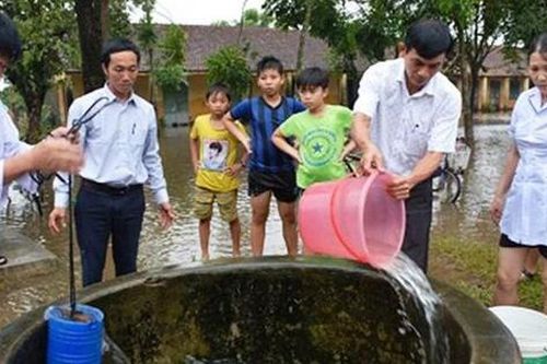 Cách xử lý nước thải, vệ sinh môi trường và nước sinh hoạt sau bão lũ