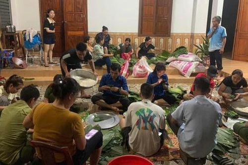 Xúc động hình ảnh người dân cả nước chung tay, hướng về các tỉnh chịu bão lũ