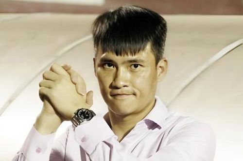 Bất ngờ khi Lê Công Vinh lên Gia Lai học nghề HLV