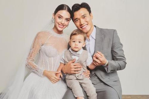 Hình ảnh vợ thủ môn Bùi Tiến Dũng hạnh phúc nhờ yêu đúng người