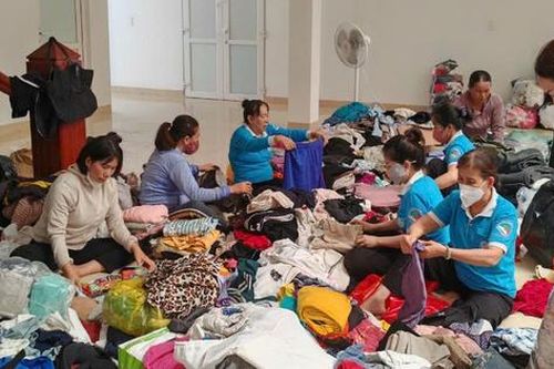 Góp yêu thương từ miền Trung gửi tới các tỉnh đang hứng chịu bão lũ tại miền Bắc