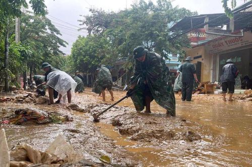 Yên Bái, Thái Nguyên bị bão, lũ tàn phá nặng nề