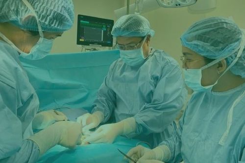 Bé sơ sinh mang u quái khổng lồ lần đầu ghi nhận tại Việt Nam