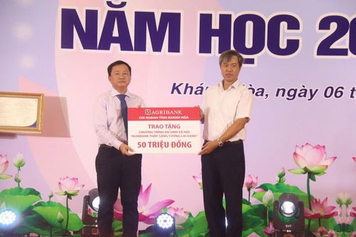 Agribank Chi nhánh tỉnh Khánh Hòa: Tiếp sức em đến trường