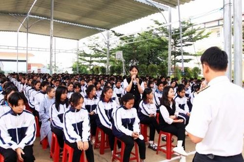 Tổ chức cuộc thi 'Em yêu biển, đảo quê hương'