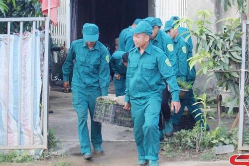 Xây dựng lực lượng dân quân vững mạnh